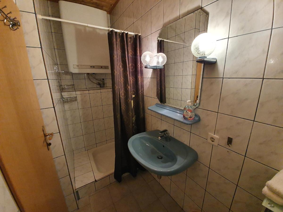 Appartement Zur Post Ferlach Exterior photo